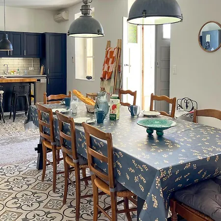 Ferienhaus Cozy In *